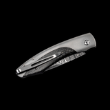 Spearpoint Vega Pocket Knife