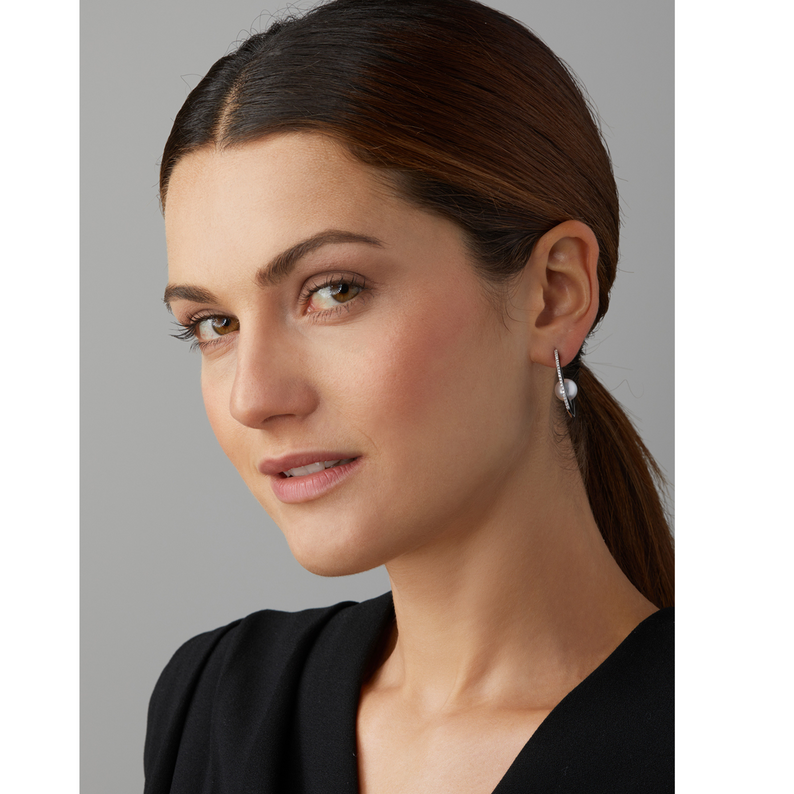 South Sea Pearl, Onyx and Gold Earrings With Diamonds