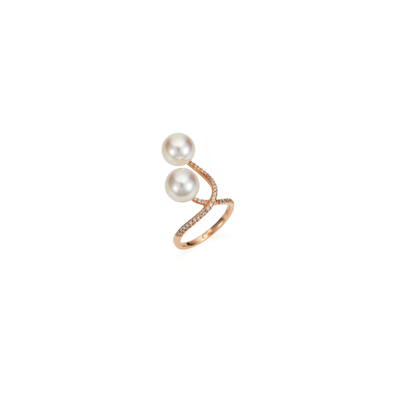 South Sea Pearl and Gold Ring With Diamonds