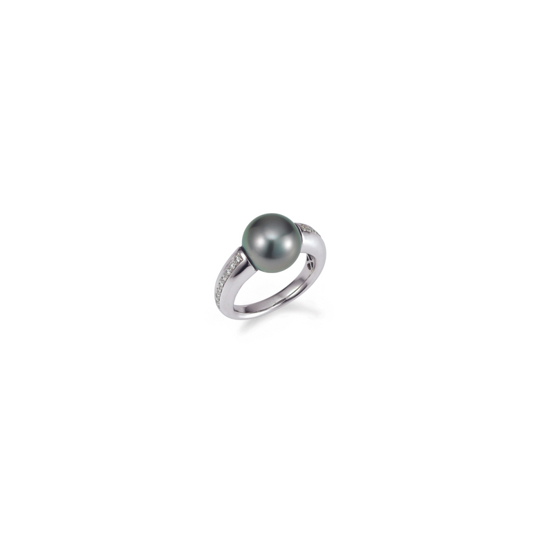 Tahiti Pearl and Gold Ring with Diamonds