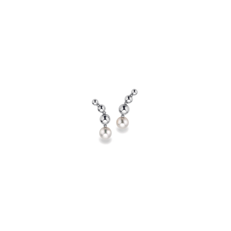 Akoya Pearl and Gold Earrings