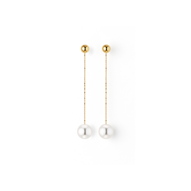 Freshwater Pearl and Gold Earrings