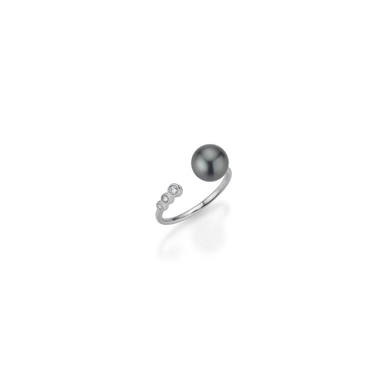 Tahiti Pearl and Gold Ring with Diamonds
